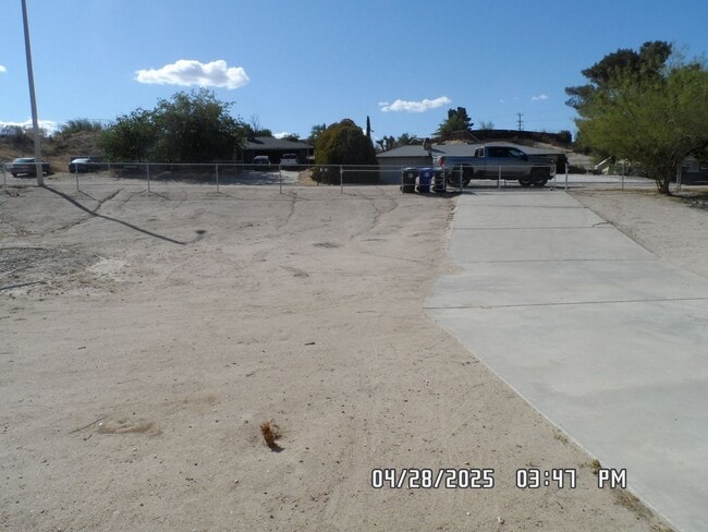 Photo - 3 Bedrooms, 2 Bathroom, Large Fully Fenced...