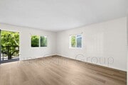 Photo - 121 E Bay St Unit D