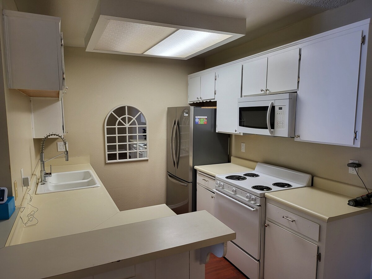 Photo - 32200 Cathedral Canyon Dr Unit Apt 31