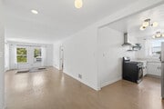 1BR, 1BA - 950SF - Living Room - Hayworth Apartments