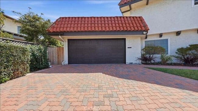 Photo - 25006 Bani Ave