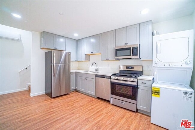 Photo - 6469 Calhoun Ave