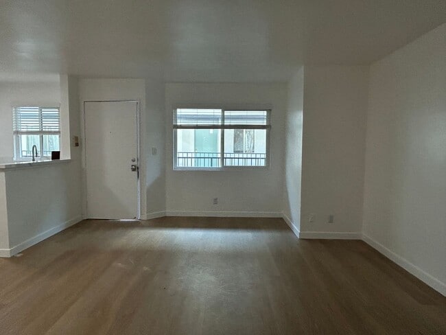 Photo - 11014-11014 Otsego St Unit 108