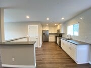 Photo - 5BD/2BA, Private Yard, Close to Campus!! House