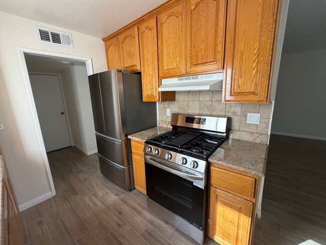 Photo - 14265 Terra Bella St