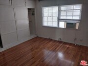 Photo - 8559 Holloway Dr Unit 2