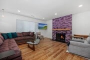 Photo - 1441 Peachwood Dr House