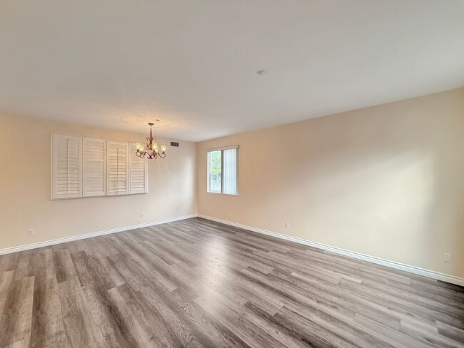 Photo - Beautiful 5B/3BA Home in Vista Available for Rent!