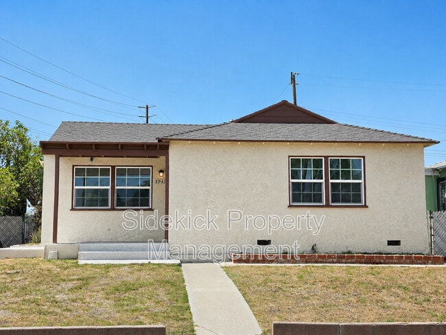 Building Photo - 8941 Songfest Dr