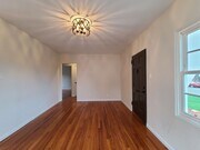 Photo - 4033 Violet St