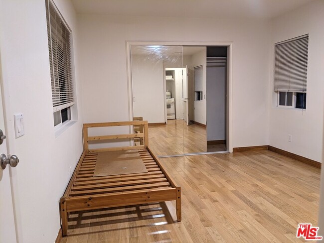 Photo - 4152 Verdugo Rd