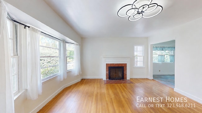 Photo - 14920 Hesby St