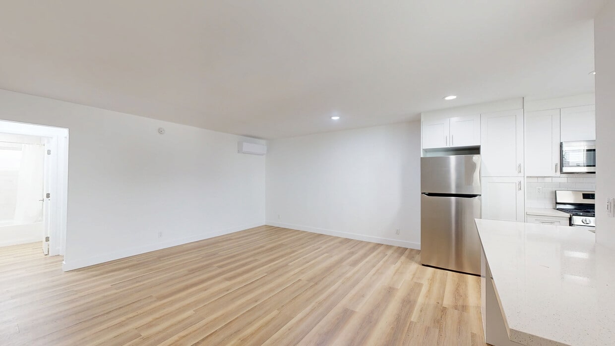 3D Tour - 3630 Midvale Ave