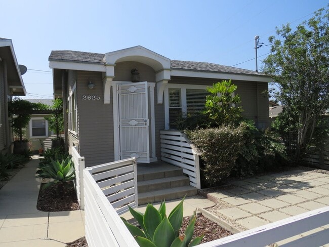 Building Photo - KDN-LINCOLN Unit 2625