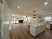 Photo - Freshly Remodeled & Full of Charm on Banbury House