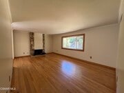 Photo - 1287 Knollwood Dr House