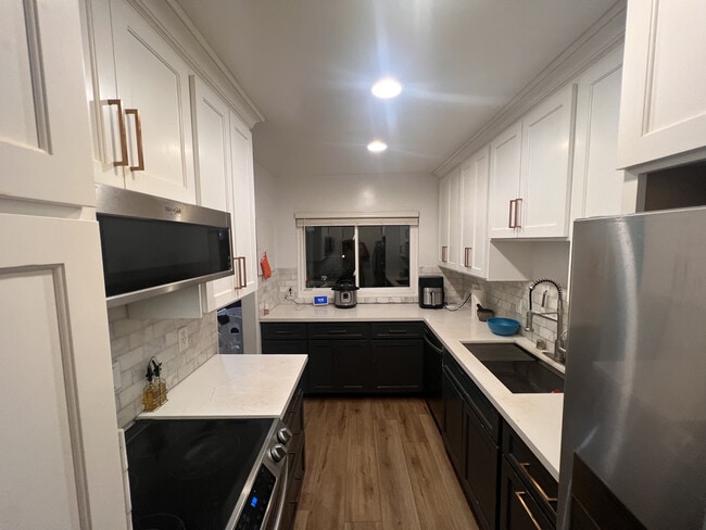 Photo - 5651 Sumner Way Unit 115