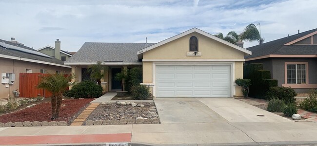 Building Photo - Beautiful Large Open Home in Hemet