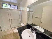 Photo - Sherman Oaks Renaissance Apartments
