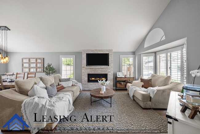 Photo - 27597 Artine Dr