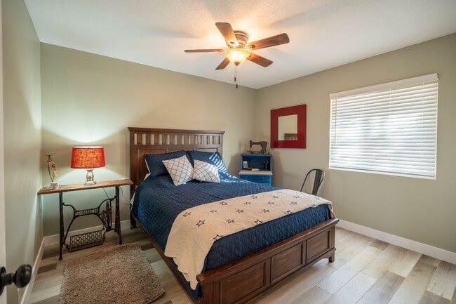 Photo - 36070 Valencia Way