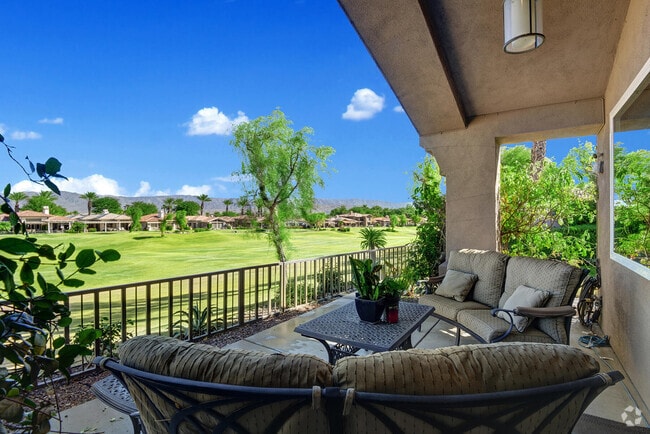 Building Photo - 440 Desert Holly Dr Rental