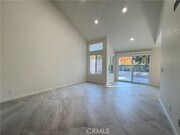 Photo - 25032 Sanoria St