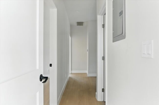 Photo - 1172 N Wilton Pl