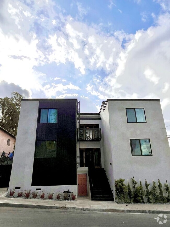 Building Photo - SUT - 1314 Sutherland St Rental