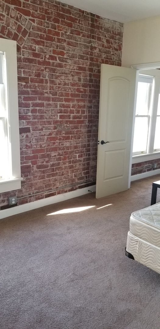 Photo - 115 E 3rd St Unit 1 Bedroom 1 Bath