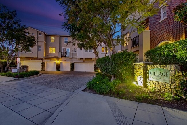 Photo - 2 Bedroom Townhome with Bonus Office in San Marcos