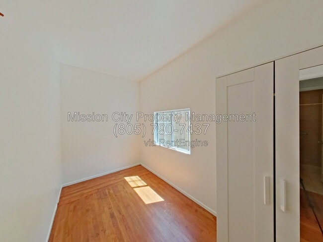 Photo - 418 E Sola St
