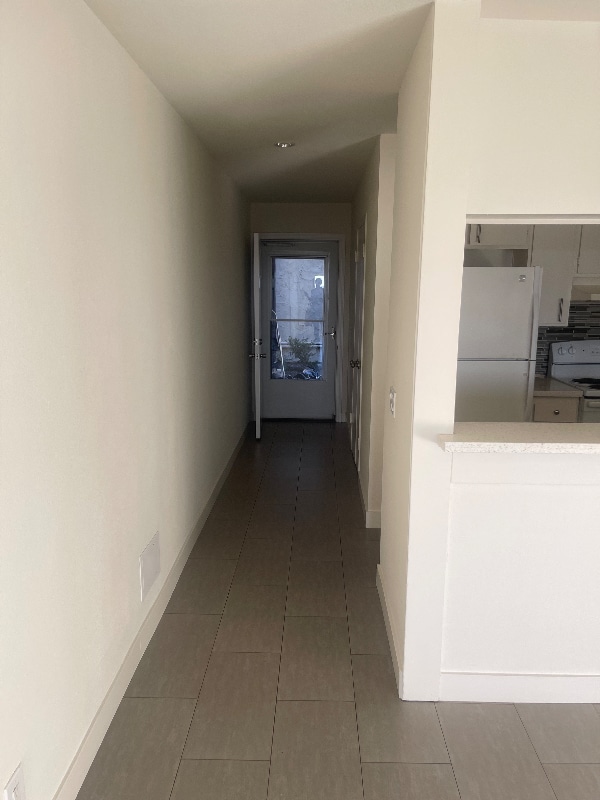 Photo - 284 E Surfside Dr