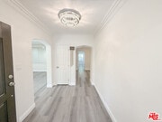 Photo - 115 N Clark Dr Condo