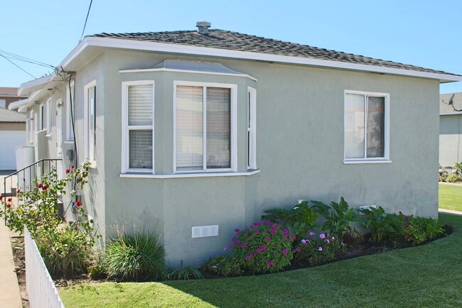 Photo - 1034 168th W St Unit 1034