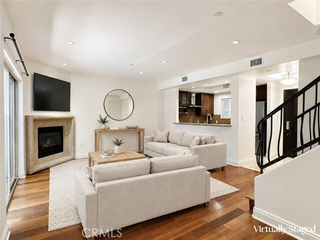 Photo - 5401 Morella Ave