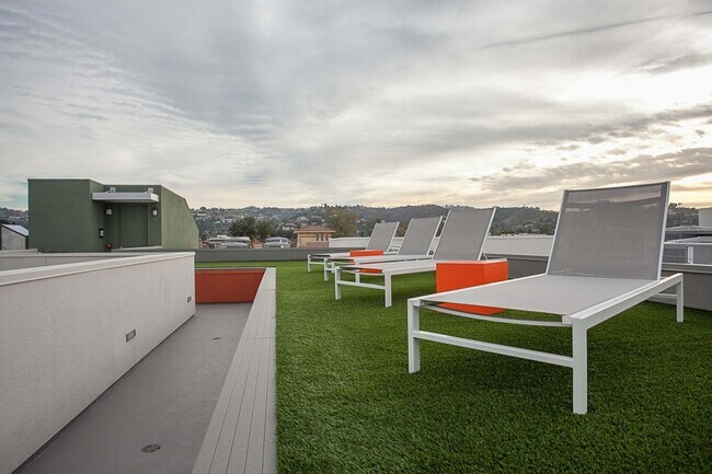 Photo - 4632 Vista Del Monte Ave Unit 208