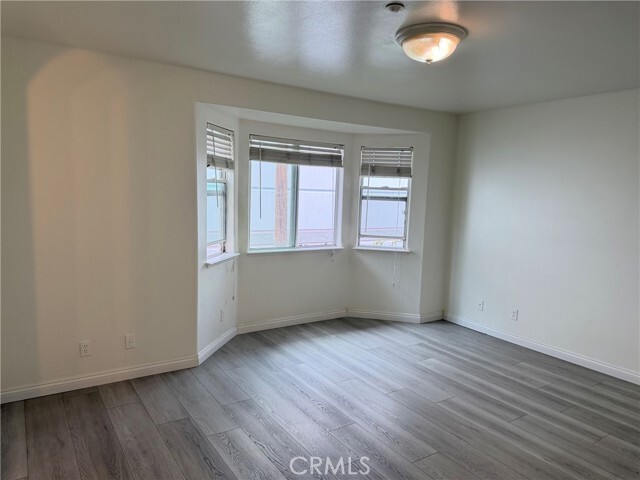 Photo - 5015 Tyler Ave