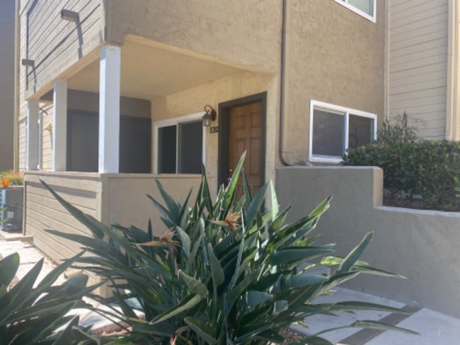 Photo - 5057 Los Morros Way Unit 110