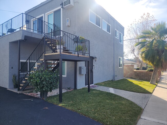 Photo - 1138 N Parish Pl Unit 101