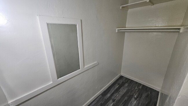 Photo - 239 W 25th St Unit 4