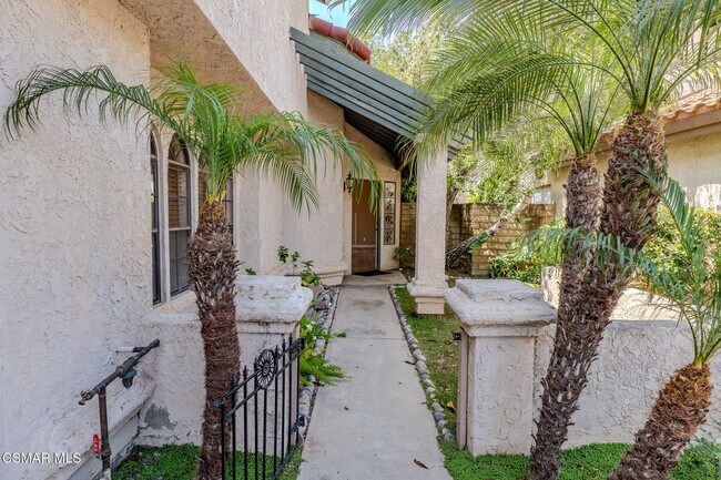 Photo - 2704 Simi Hills Ln