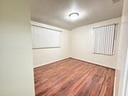 Photo - 1 La Presa Ave