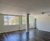 Photo - 540 Kelton Ave