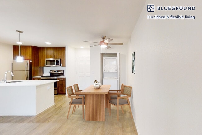 Photo - 333 1st St Unit FL3-ID10583A