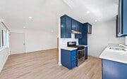Photo - Grand Avenue Apartments