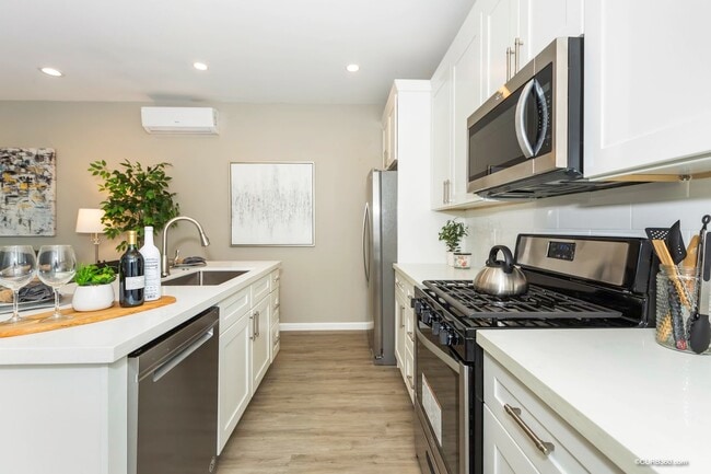 Photo - 4929 W Mountain View Dr