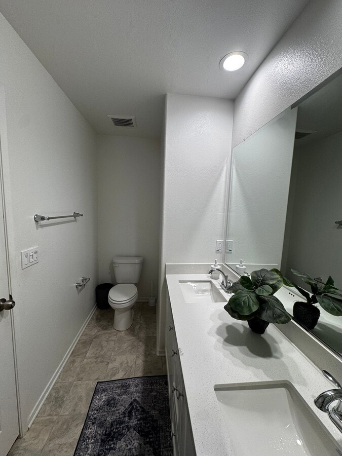 Photo - 2121 Corridor Pk