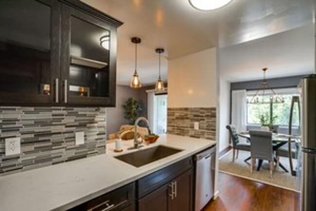 Photo - 524 Venice Way Unit 208