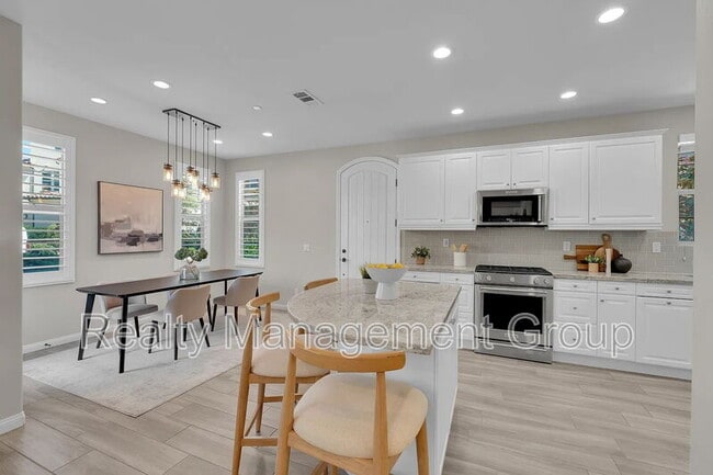 Photo - 16316 Veridian Cir